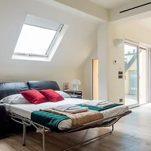  Apartment The Best Rent - Attic With Terrace In Downtown